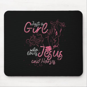 Nur ein Mädchen, das Jesus und Pferd Lieben Reiter Mousepad