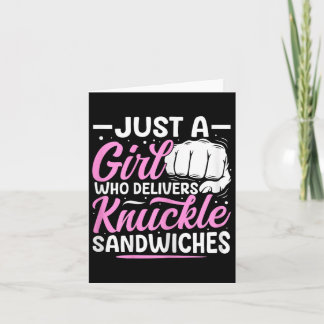 Nur ein Mädchen, das Knuckle Sandwiches liefert Karte