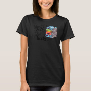 Nur ein Mädchen, das Lieben bucht Bibliothekselber T-Shirt