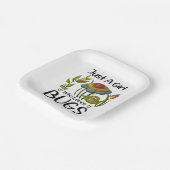 Nur ein Mädchen, das Lieben hat Pappteller (Gewinkelt)