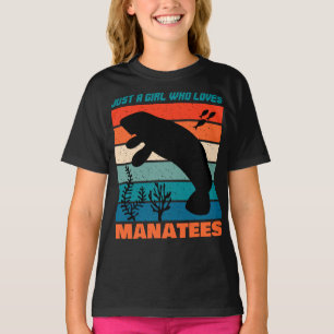 Nur ein Mädchen, das Lieben herstellt, führt Retro T-Shirt