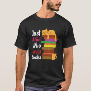 Nur ein Mädchen, das Lieben macht, bucht Niedliche T-Shirt