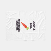 Nur ein Mädchen, das Lieben Möhren trägt Fleecedecke (Vorderseite (Horizontal))