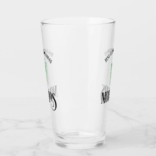 Nur ein Mädchen, das Mojitos Lieben Glas (Links)