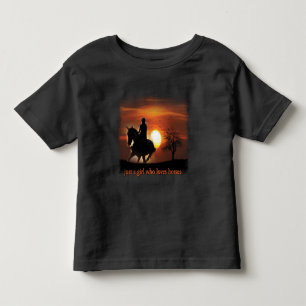 nur ein Mädchen, das Pferde Lieben Kleinkind T-shirt
