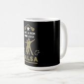 Nur ein Mädchen, das Salsa Tanz Lieben Kaffeetasse (VorderseiteRechts)