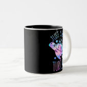 Nur ein Mädchen, das Schildkröten Liebe Pastel Gal Zweifarbige Tasse (VorderseiteRechts)