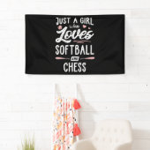 Nur ein Mädchen, das Softball und Schachgeschenke Banner (Insitu)