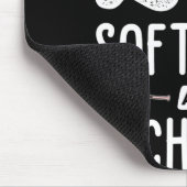 Nur ein Mädchen, das Softball und Schachspenden Li Mousepad (Ecke)
