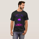 Nur ein Mädchen, das Straußenstricks Lieben hat T-Shirt (Vorne ganz)