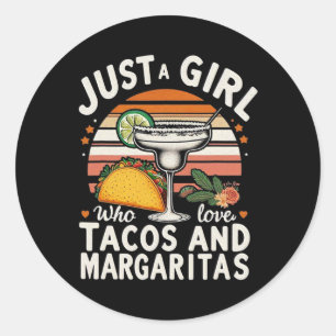 Nur ein Mädchen, das Tacos und Margaritas Funny C  Runder Aufkleber