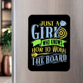 Nur ein Mädchen, das weiß, wie man das Board arbei Magnet