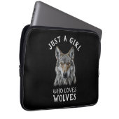 Nur ein Mädchen, das Wölfe Liebe Laptopschutzhülle (Vorne Rechts)