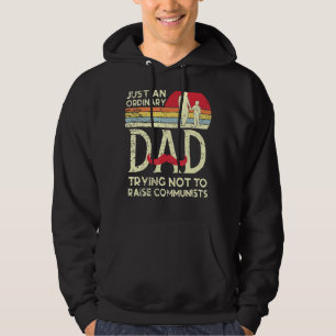 Nur ein normaler Vater, der versucht, den Kommunis Hoodie