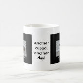 Nur ein Otter Day Geschenke Kaffeetasse (Mittel)