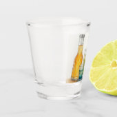 Nur ein paar Drinks Schnapsglas (Links)