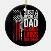 Nur ein regelmäßiger Vater, der Löwen zum US-Patri Keramik Ornament (Vorne)
