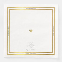 Nur ein schlichtes Herz auf weißem und sauberem Ab Serviette