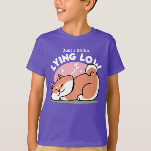 Nur ein Shiba, der niedrig fliegt: Niedliches Shib T-Shirt