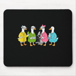 Nur eine alberne Gans, die Wissenschaft betreibt Mousepad