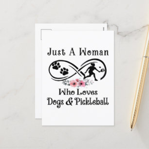 Nur eine Frau, die Hunde und Pickleball Liebe Feiertagspostkarte