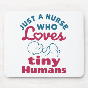 Nur eine Krankenschwester, die kleine Kinder und J Mousepad