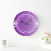 NUR FARBgradienten - lila + Punkt der Bildfläche + Große Wanduhr (Zuhause)