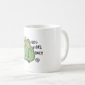 Nur Frosch-Vibes Kaffeetasse (VorderseiteRechts)