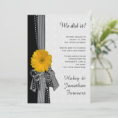 Nur Gelbe Daisy Schwarz-weiß Damask Empfang Einladung (Stehend Vorderseite)