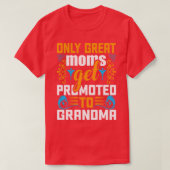 Nur große Mamas werden zu Oma Funny New befördert T-Shirt (Design vorne)