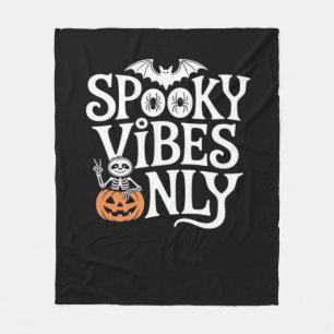 Nur Gruselige Vibes Halloween Faultier Oversized T Fleecedecke
