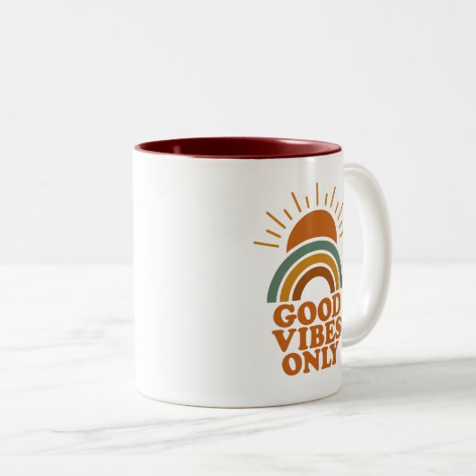 Nur gute Bilder - Retro Boho Sun Regenbogen Design Zweifarbige Tasse (VorderseiteRechts)