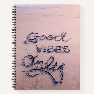 Nur gute Schwingungen Strand und Sand Notizblock