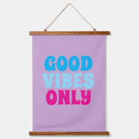 Nur gute Vibes Typografie Wandbehang | Positiv