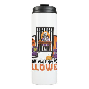 Nur Halloween Herbst Stimmung abwartend Thermosbecher
