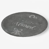 Nur heiraten Chalkboard Hochzeitsringe und Glocken Pappteller (Schrägansicht)