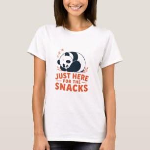 Nur Hier Für Snacks Panda T-Shirt