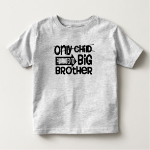 Nur Kind befördert großen Bruder Kleinkind T-shirt