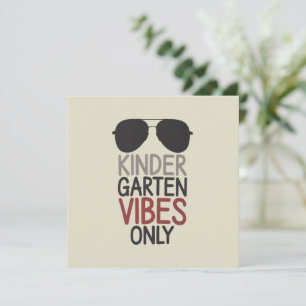 Nur Kindergarten-Vibes zurück zur Schule  Einladung