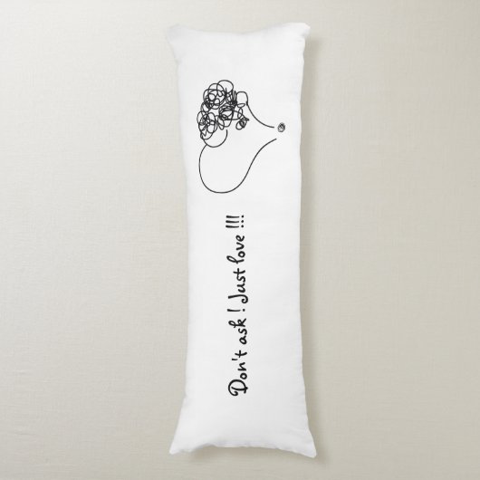 Nur Liebe Kissen (Vorderseite Vertikal)