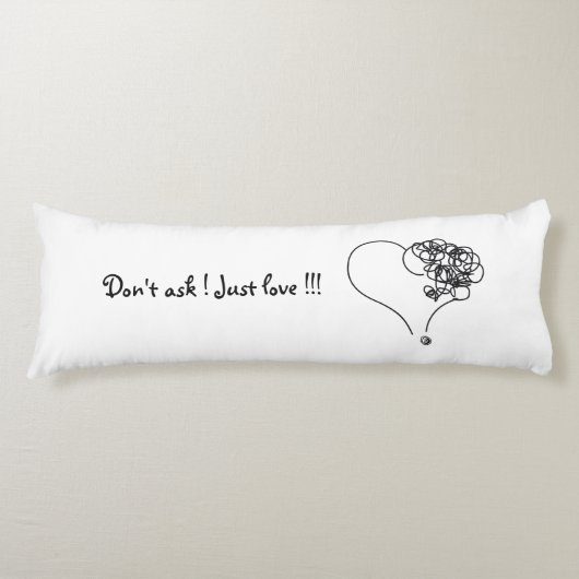 Nur Liebe Kissen (Vorderseite)