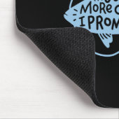 Nur noch ein Wurf, ich verspreche es, Geschenk für Mousepad (Ecke)