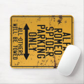 Nur Parkplätze Alfa Romeo Spider Mousepad (Mit Mouse)