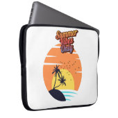 Nur Sommervibes. Laptopschutzhülle (Vorne Rechts)