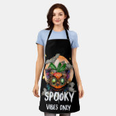 Nur Spooky Vibes, Creepy Pumpkin Schürze (Getragen)