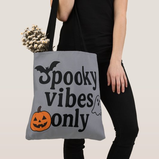 Nur Spooky Vibes 🎃 | Halloween-Sticker Tasche (Von Nahem)