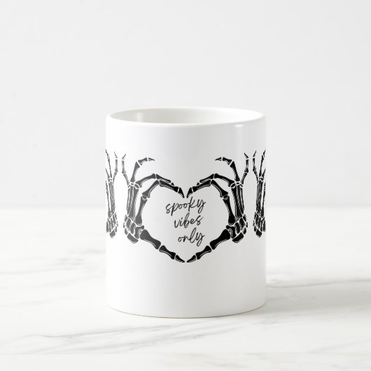 Nur Spooky Vibes Kaffeetasse (Mittel)