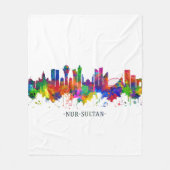 Nur-Sultan Kazakhstan Skyline Fleecedecke (Vorderseite)