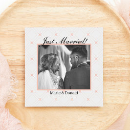 Nur verheiratet Pastellpfirsich und Cream Geometri Feiertagskarte