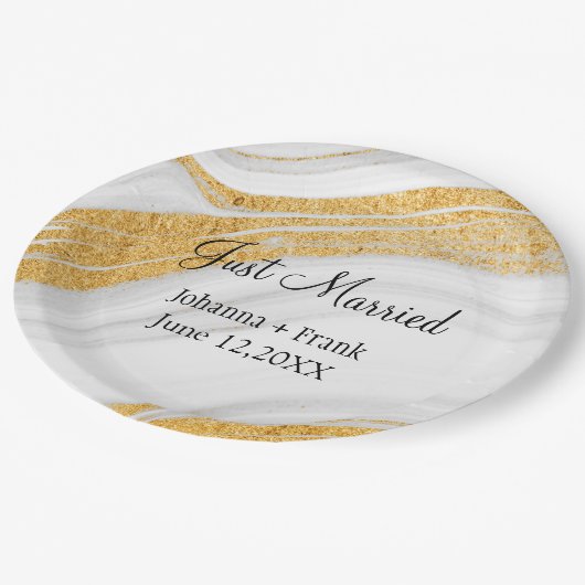 Nur verheiratet White und Gold Agate Pappteller (Schrägansicht)